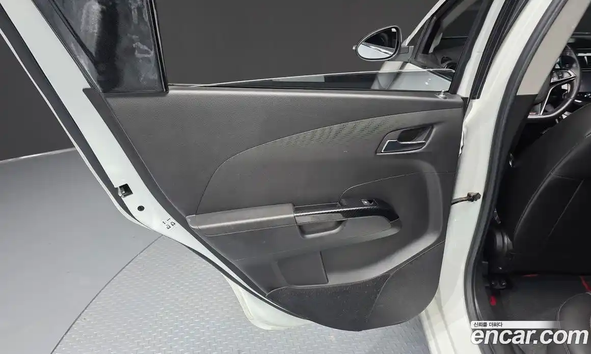 Chevrolet Aveo 2014 1.4 автомат (гидро), фото 15