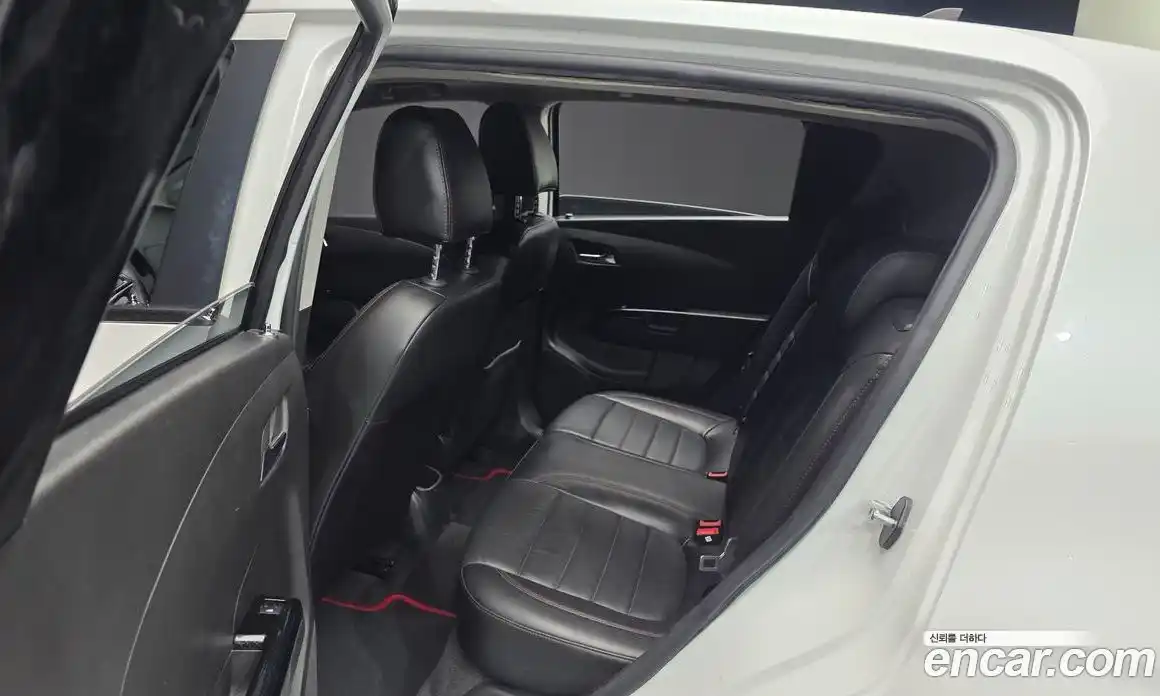 Chevrolet Aveo 2014 1.4 автомат (гидро), фото 17