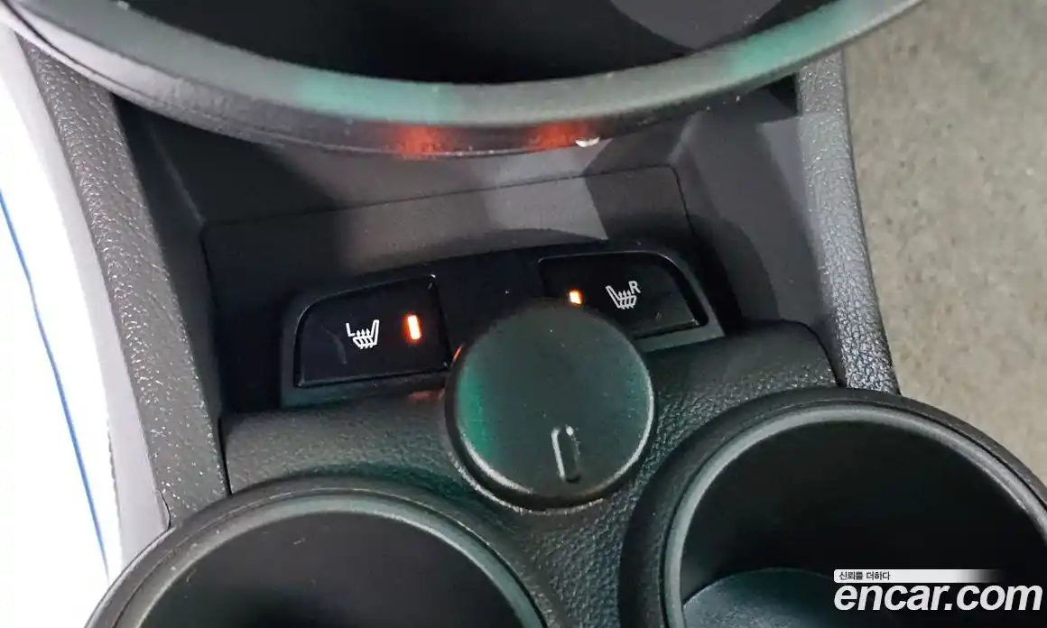 Chevrolet Spark 2011 1.0 автомат (гидро), фото 25