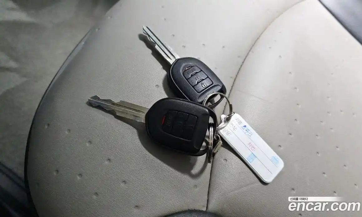 Chevrolet Spark 2011 1.0 автомат (гидро), фото 28
