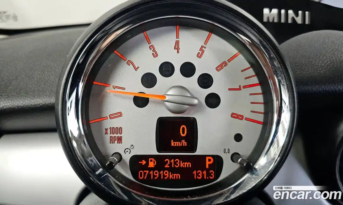 Mini Cooper 2011 1.6 автомат (гидро), фото 8