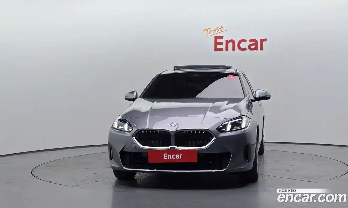 BMW 1 серия 2025 2.0 автомат (гидро), фото 3