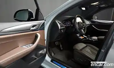 BMW X4 2025 2.0 автомат (гидро), миниатюра 10