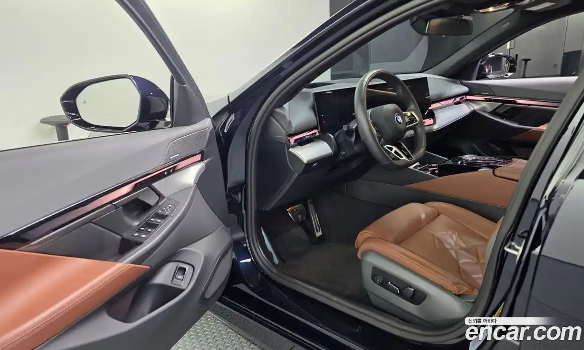 BMW i5 2024 0.2 автомат (гидро), фото 13