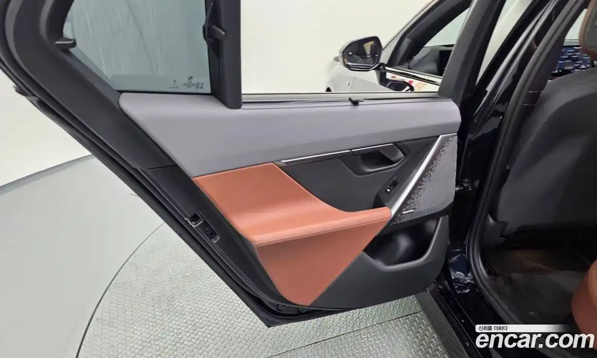 BMW i5 2024 0.2 автомат (гидро), фото 15