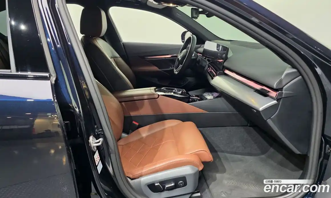 BMW i5 2024 0.2 автомат (гидро), фото 17