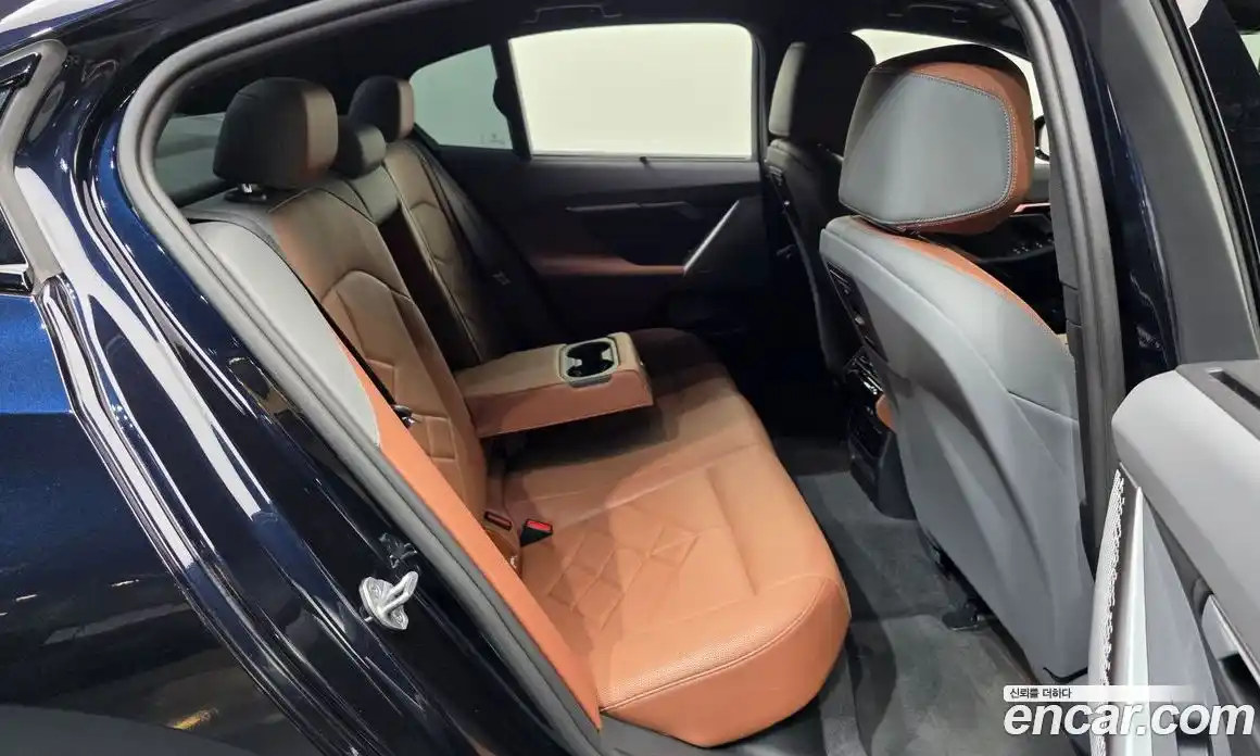 BMW i5 2024 0.2 автомат (гидро), фото 18