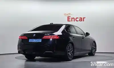 BMW i5 2024 0.2 автомат (гидро), миниатюра 2