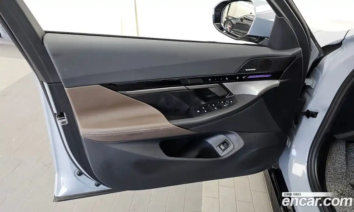 BMW 5 серия 2024 2.0 автомат (гидро), фото 14