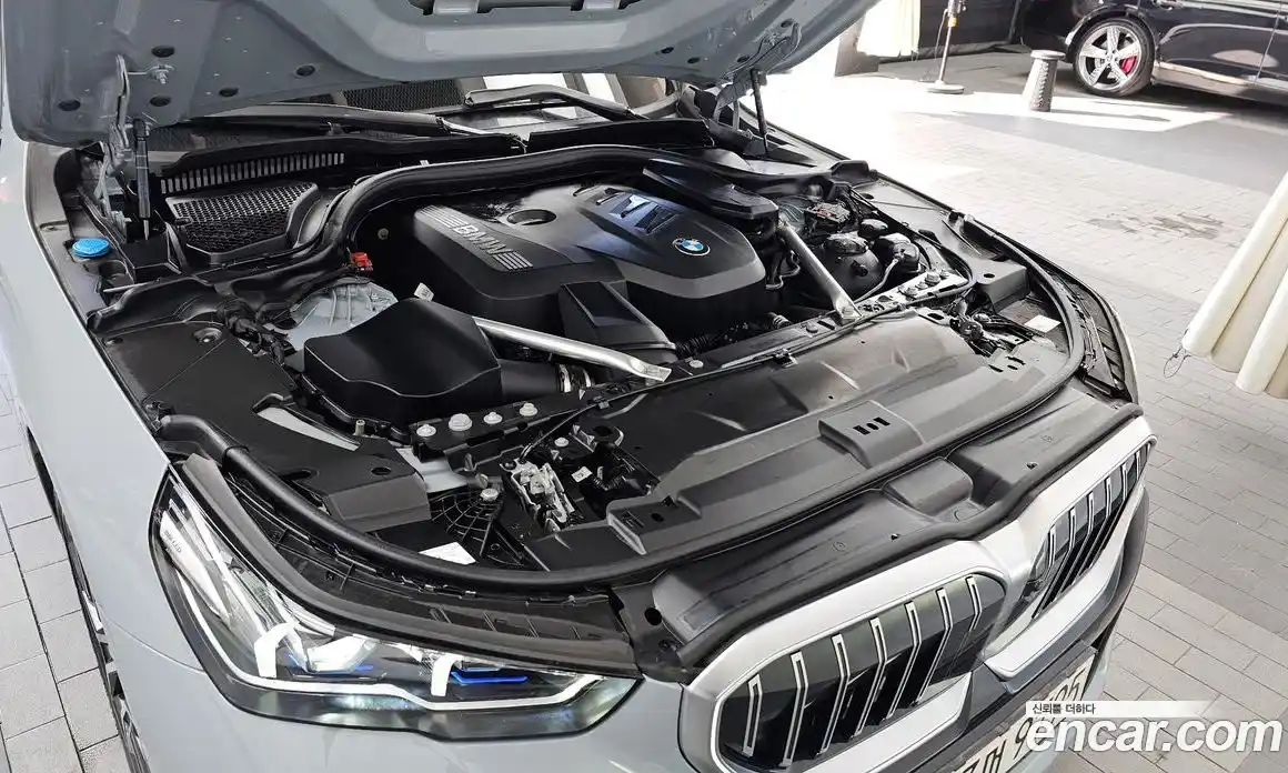 BMW 5 серия 2024 2.0 автомат (гидро), фото 6