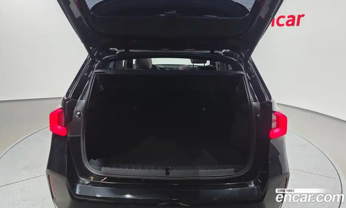 BMW X1 2025 2.0 автомат (гидро), фото 28