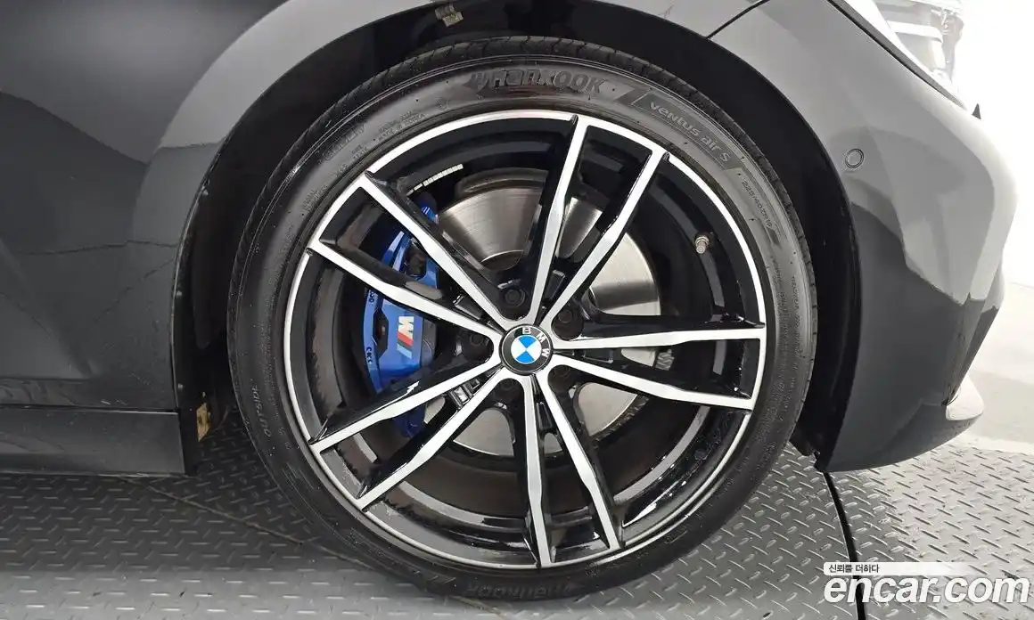 BMW 3 серия 2022 2.0 автомат (гидро), фото 7