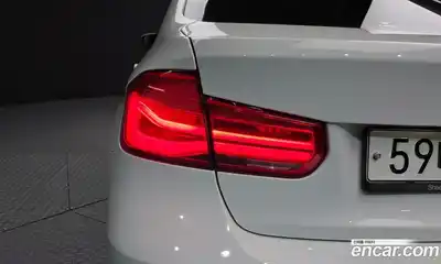 BMW 3 серия 2018 2.0 автомат (гидро), миниатюра 9