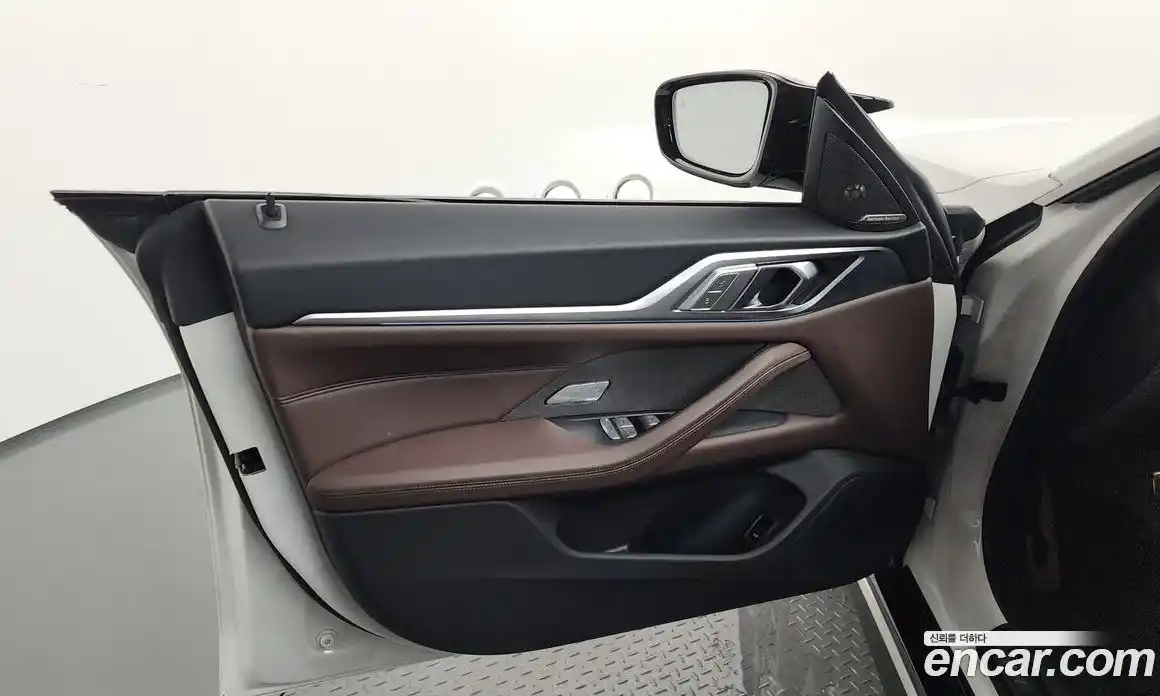 BMW i4 2023 0.2 автомат (гидро), фото 14