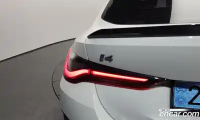 BMW i4 2023 0.2 автомат (гидро), миниатюра 9