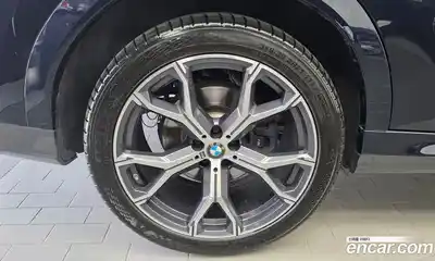 BMW X6 2022 3.0 автомат (гидро), миниатюра 5
