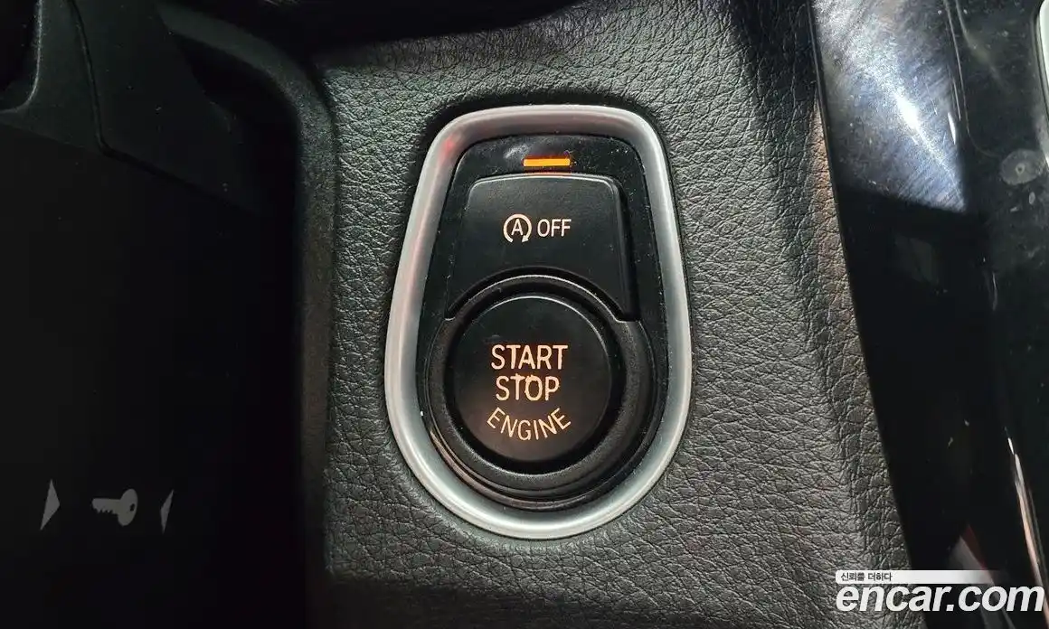 BMW 3 серия 2017 2.0 автомат (гидро), фото 16
