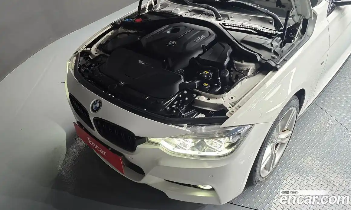 BMW 3 серия 2017 2.0 автомат (гидро), фото 6