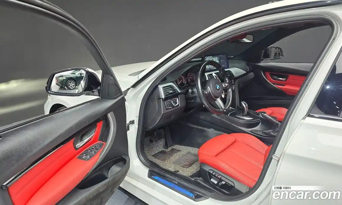 BMW 3 серия 2017 2.0 автомат (гидро), фото 10