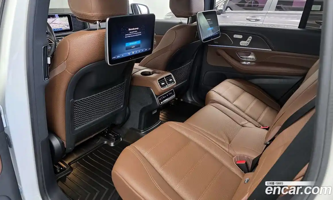 Mercedes-Benz GLS-Class 2024 4.0 гидро, фото 18 Mercedes-Benz GLS-Class 2024 4.0 гидро, фото 18
