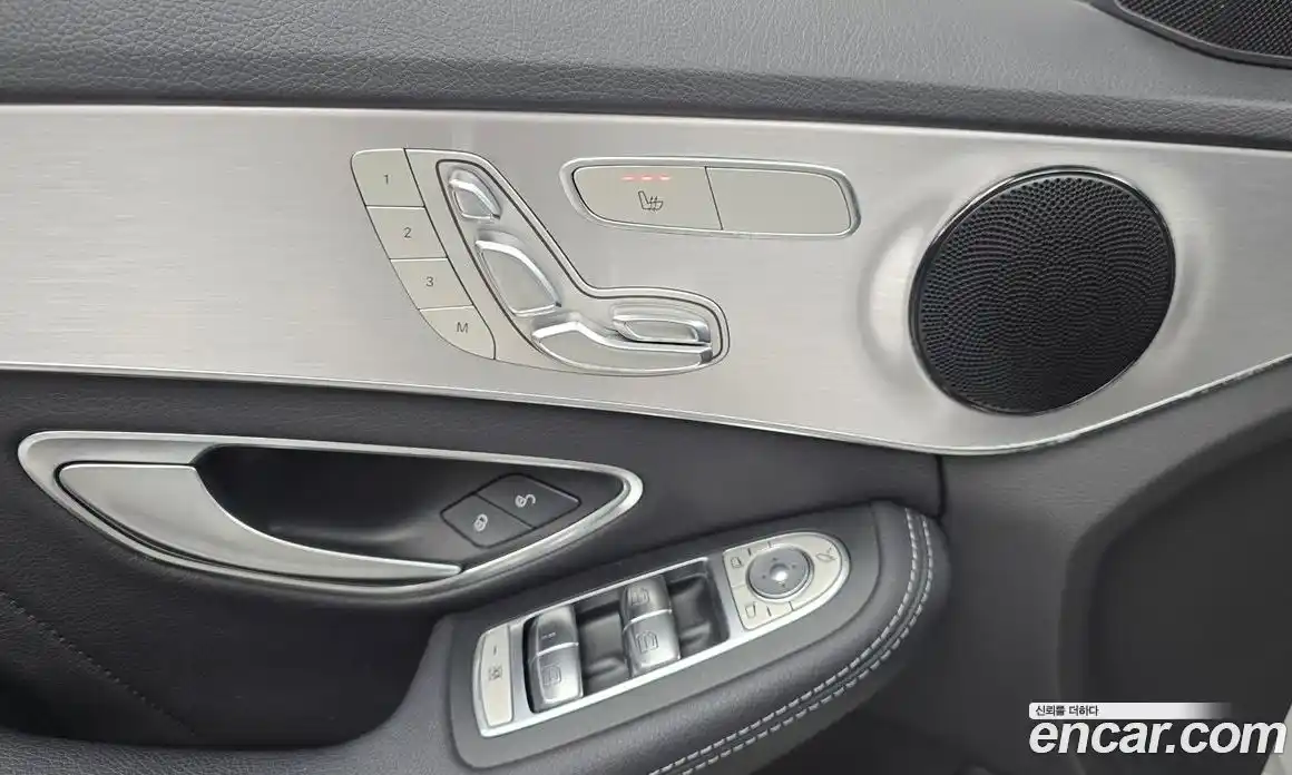 Mercedes-Benz C-Class 2018 2.0 гидро, фото 29 Mercedes-Benz C-Class 2018 2.0 гидро, фото 29