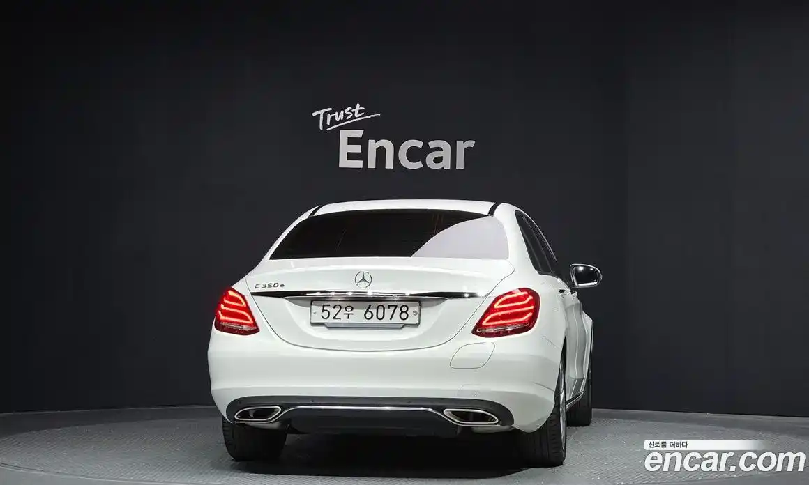 Mercedes-Benz C-Class 2018 2.0 гидро, фото 4 Mercedes-Benz C-Class 2018 2.0 гидро, фото 4