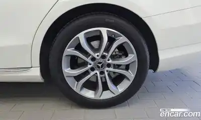 Mercedes-Benz C-Class 2018 2.0 гидро, миниатюра 7 Mercedes-Benz C-Class 2018 2.0 гидро, миниатюра 7