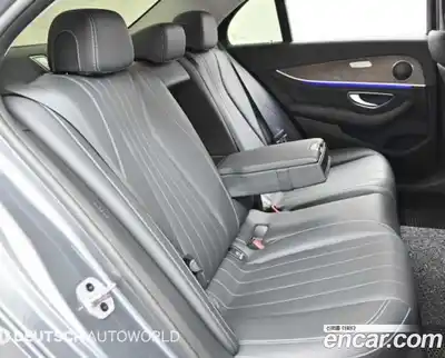 Mercedes-Benz E-Class 2019 1.9 автомат (гидро), миниатюра 12