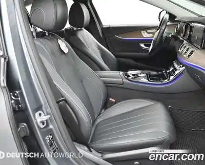 Mercedes-Benz E-Class 2019 1.9 автомат (гидро), миниатюра 10
