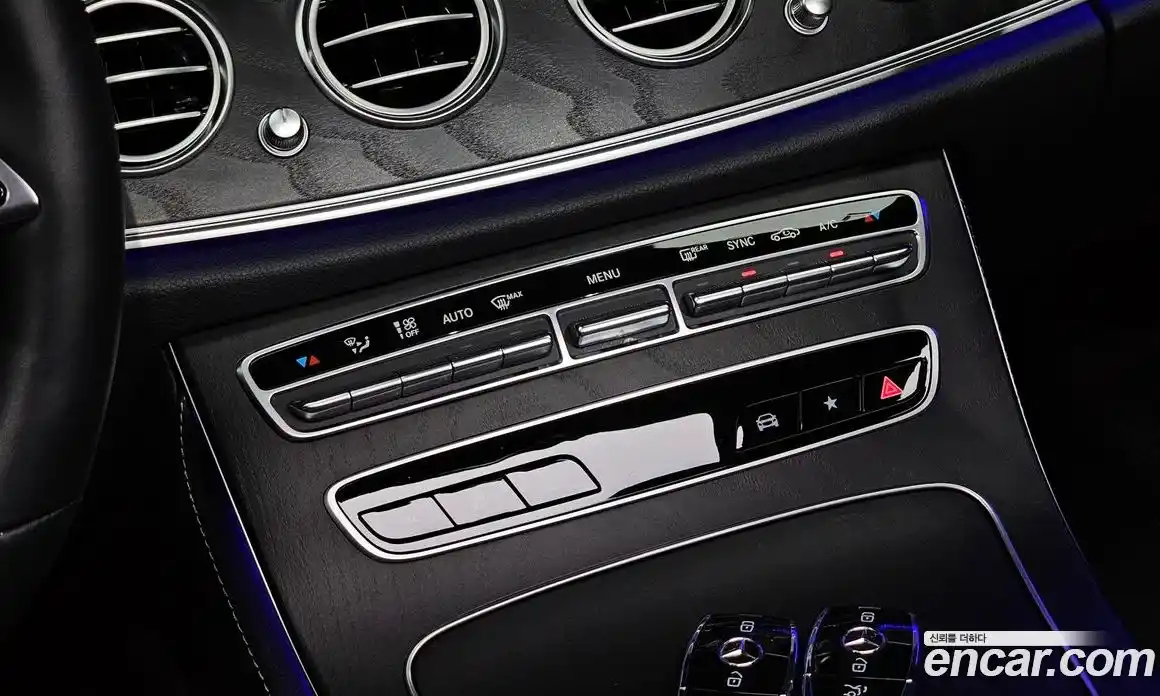 Mercedes-Benz E-Class 2022 2.0 автомат (гидро), фото 32