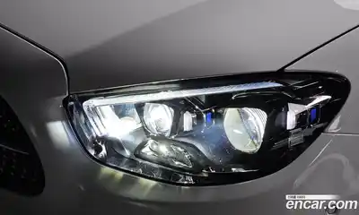 Mercedes-Benz E-Class 2022 2.0 автомат (гидро), миниатюра 7