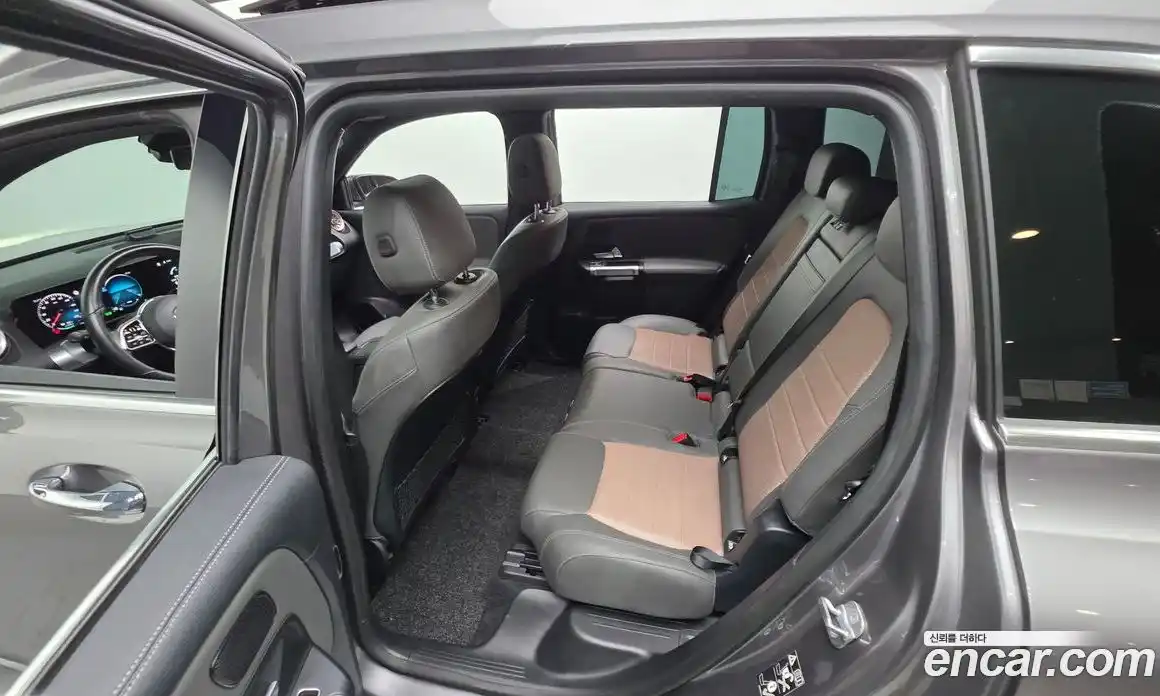 Mercedes-Benz EQB 2024 0.2 гидро, фото 16