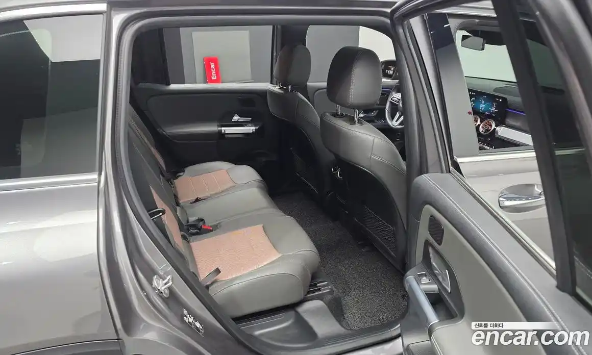 Mercedes-Benz EQB 2024 0.2 гидро, фото 18