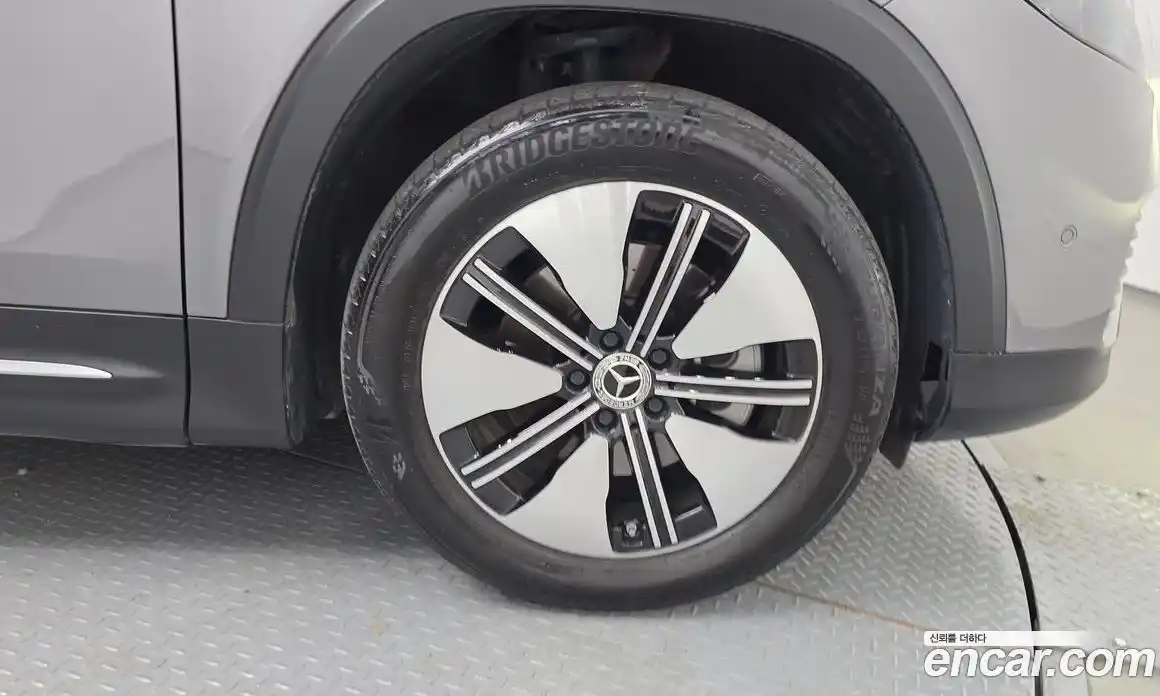 Mercedes-Benz EQB 2024 0.2 гидро, фото 7