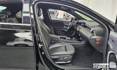 Mercedes-Benz A-Class 2021 2.0 гидро, миниатюра 11