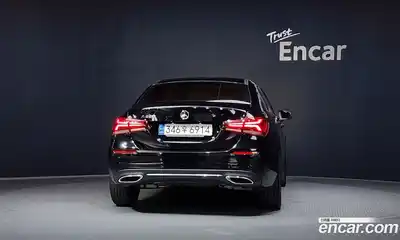 Mercedes-Benz A-Class 2021 2.0 гидро, миниатюра 4