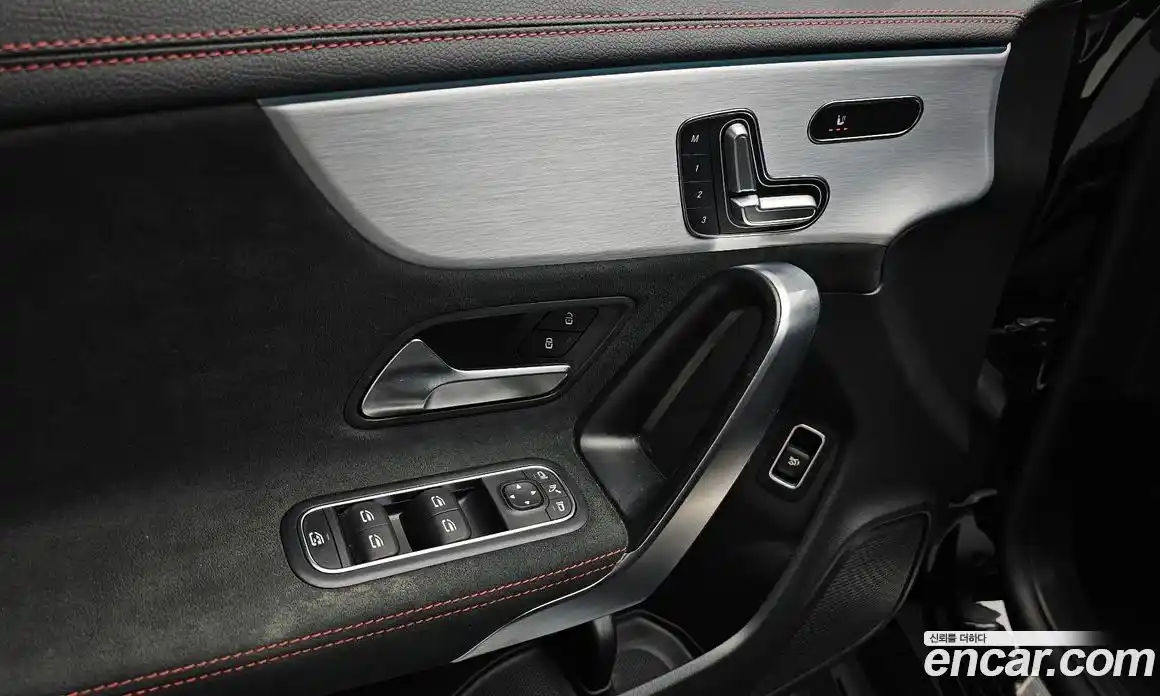 Mercedes-Benz CLA-Class 2021 2.0 гидро, фото 23 Mercedes-Benz CLA-Class 2021 2.0 гидро, фото 23