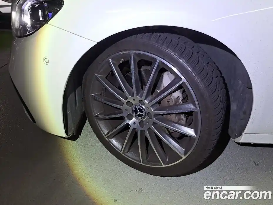 Mercedes-Benz E-Class 2020 2.0 автомат (гидро), фото 14