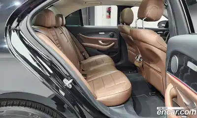 Mercedes-Benz E-Class 2016 2.0 автомат (гидро), миниатюра 11