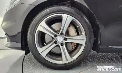 Mercedes-Benz E-Class 2016 2.0 автомат (гидро), миниатюра 5