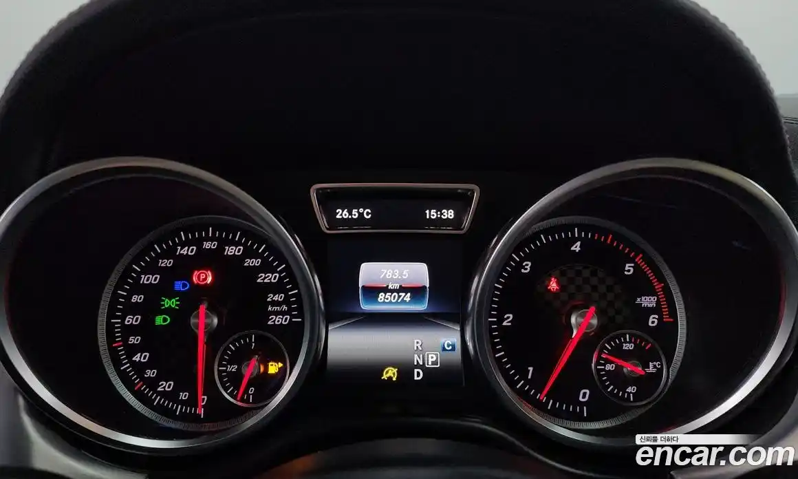 Mercedes-Benz GLE-Class 2017 3.0 гидро, фото 8 Mercedes-Benz GLE-Class 2017 3.0 гидро, фото 8