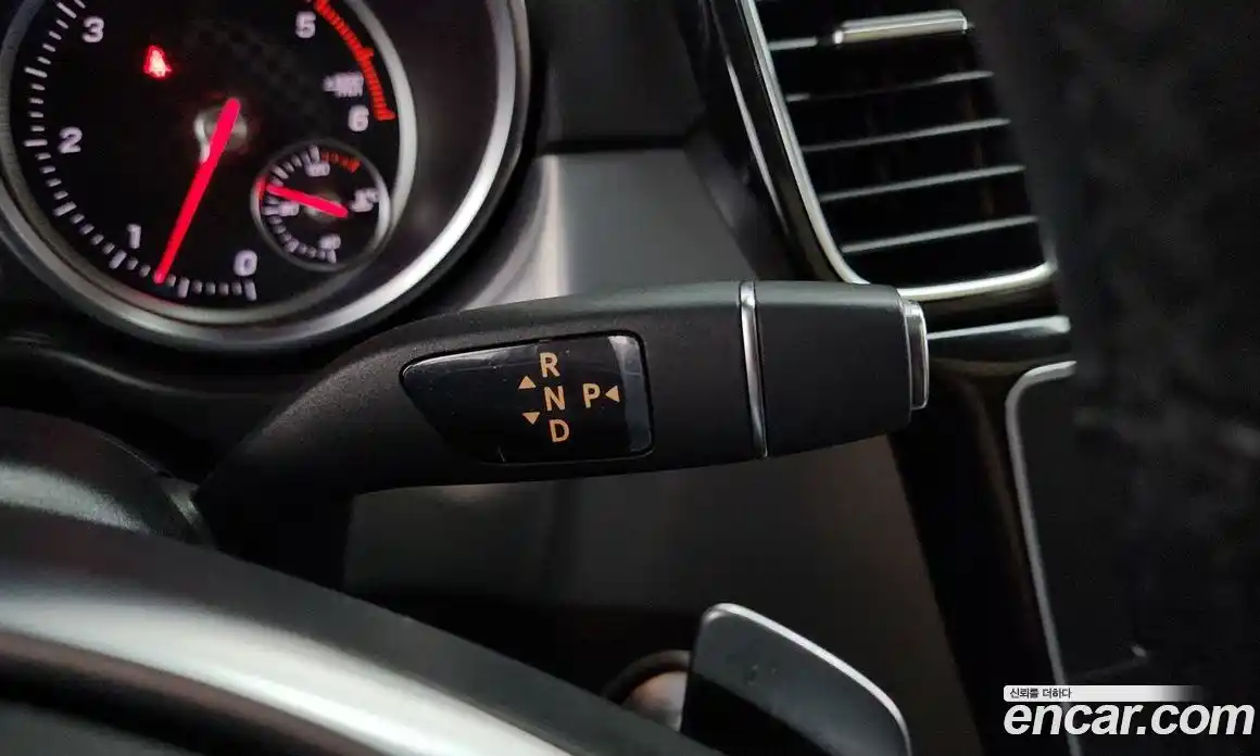 Mercedes-Benz GLE-Class 2017 3.0 гидро, фото 9 Mercedes-Benz GLE-Class 2017 3.0 гидро, фото 9