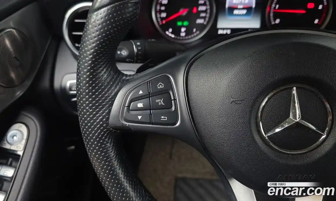 Mercedes-Benz GLC-Class 2018 2.1 гидро, фото 17 Mercedes-Benz GLC-Class 2018 2.1 гидро, фото 17