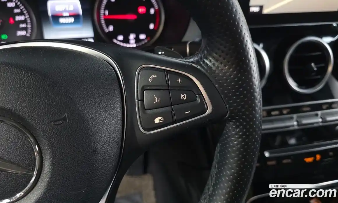 Mercedes-Benz GLC-Class 2018 2.1 гидро, фото 18 Mercedes-Benz GLC-Class 2018 2.1 гидро, фото 18