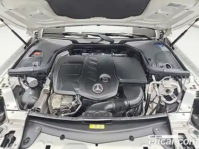 Mercedes-Benz E-Class 2018 1.9 автомат (гидро), миниатюра 5