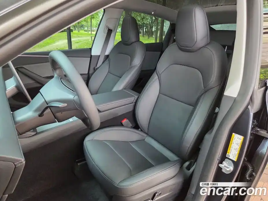 Tesla Model Y 2025 автомат (гидро), фото 14 Tesla Model Y 2025 автомат (гидро), фото 14