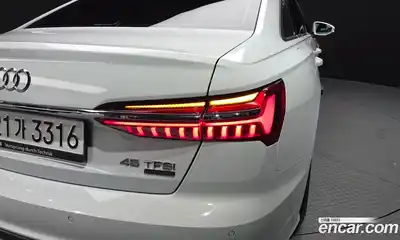 Audi A6 2023 2.0 автомат (гидро), миниатюра 9