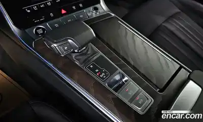 Audi A6 2022 2.0 автомат (гидро), миниатюра 12