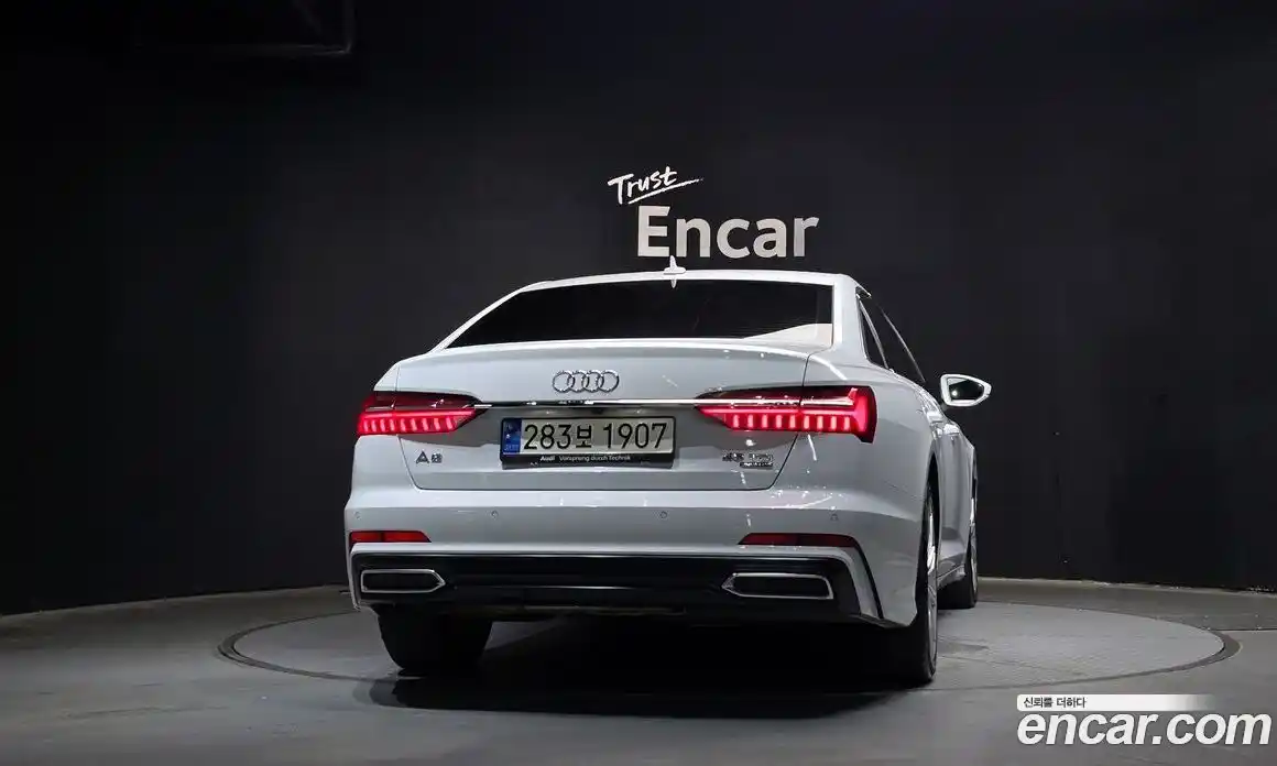 Audi A6 2021 3.0 автомат (гидро), фото 4