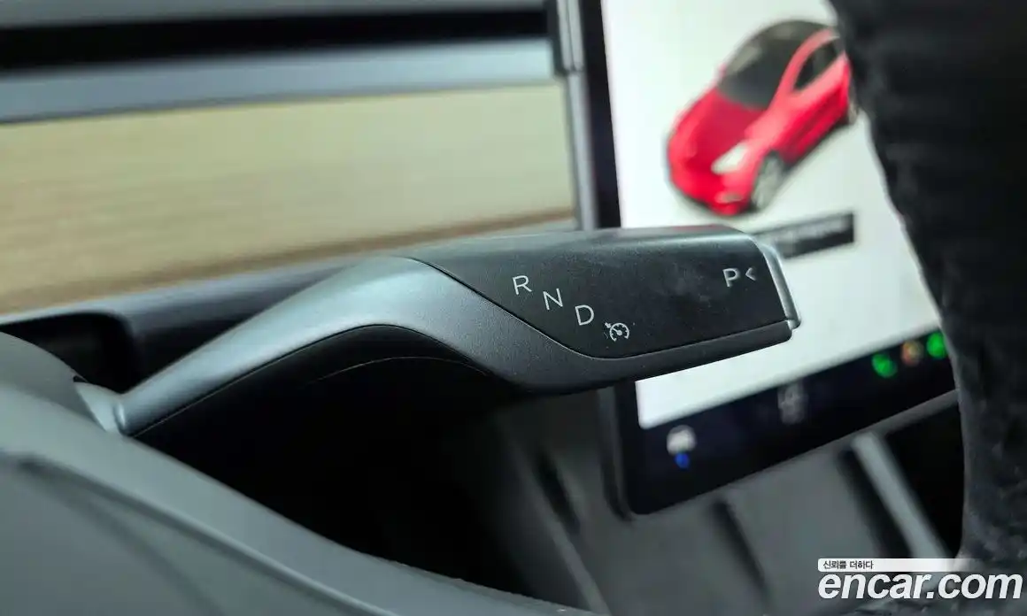 Tesla Model Y 2021 0.2 автомат (гидро), фото 9 Tesla Model Y 2021 0.2 автомат (гидро), фото 9